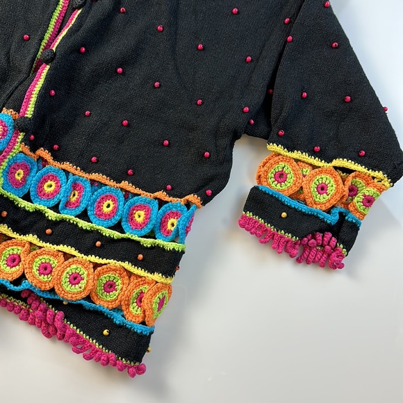 Multi-Colored Cropped Cardigan Y12-11 - Picture 4 of 4